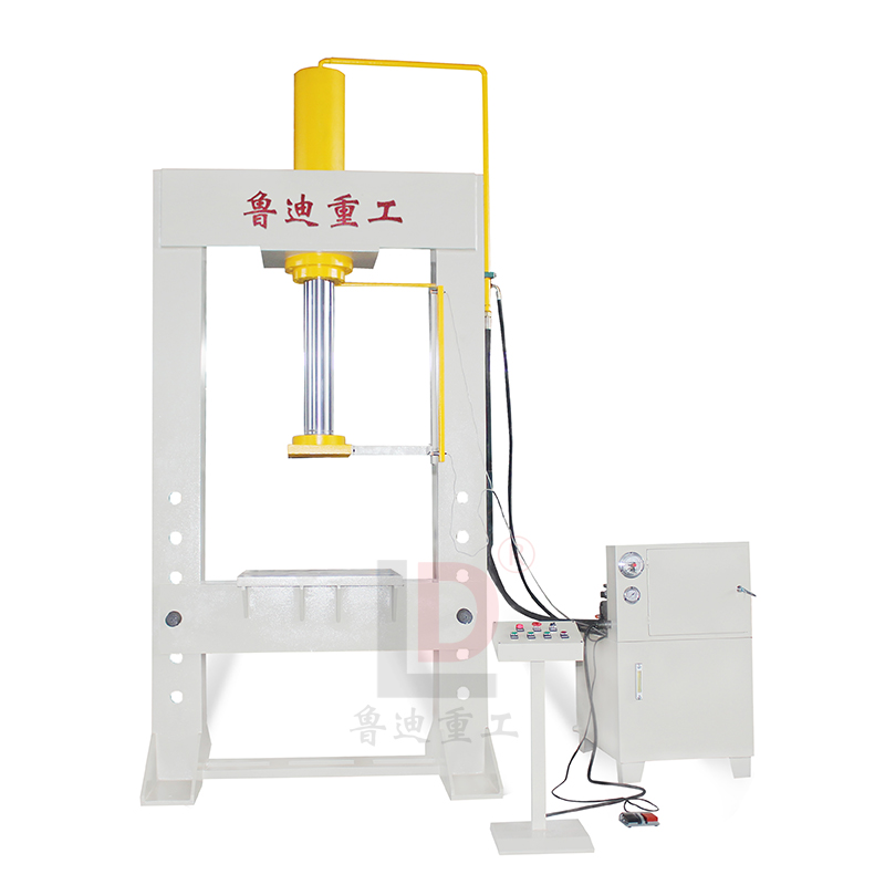 100吨框式液压机